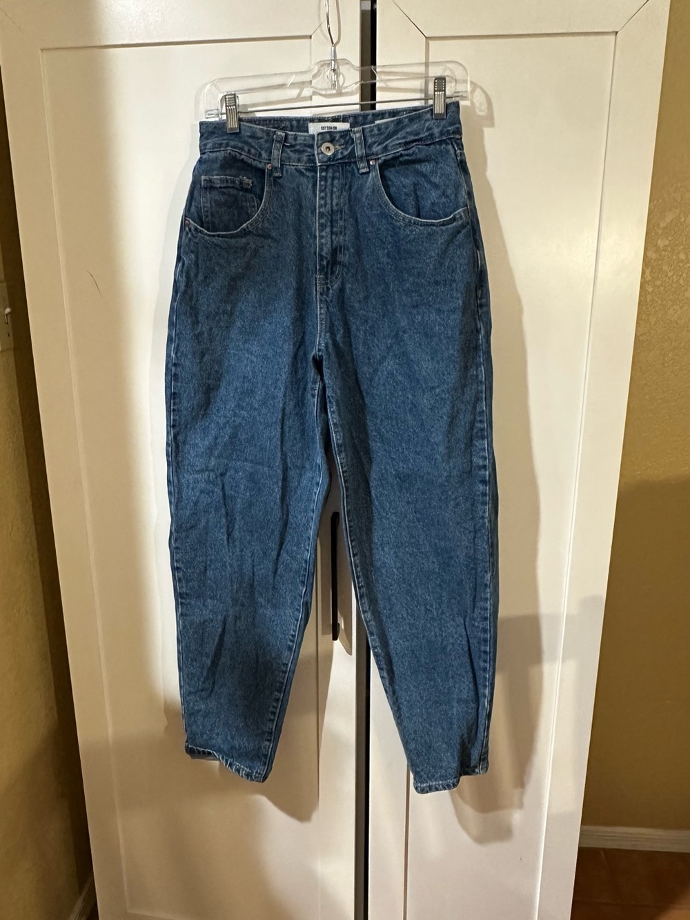Sz 4 Women's Cotton On Slouch Mom Jeans